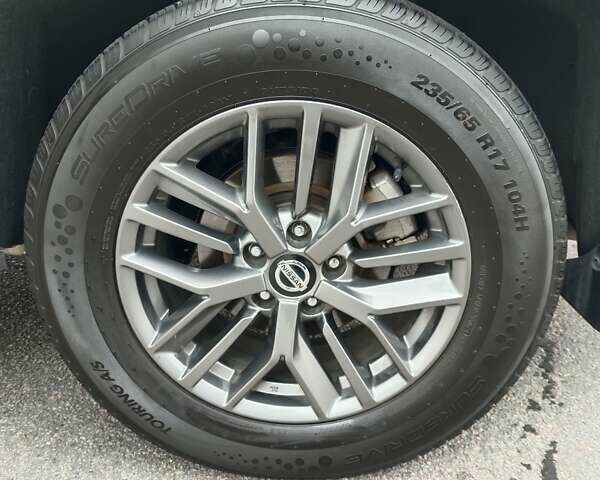 Белый Ниссан Rogue, объемом двигателя 2.49 л и пробегом 158 тыс. км за 18900 $, фото 16 на Automoto.ua