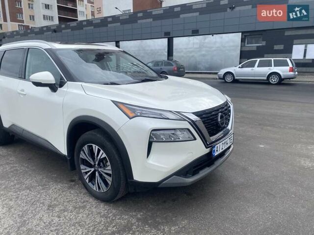 Білий Ніссан Rogue, об'ємом двигуна 2.49 л та пробігом 138 тис. км за 24990 $, фото 4 на Automoto.ua