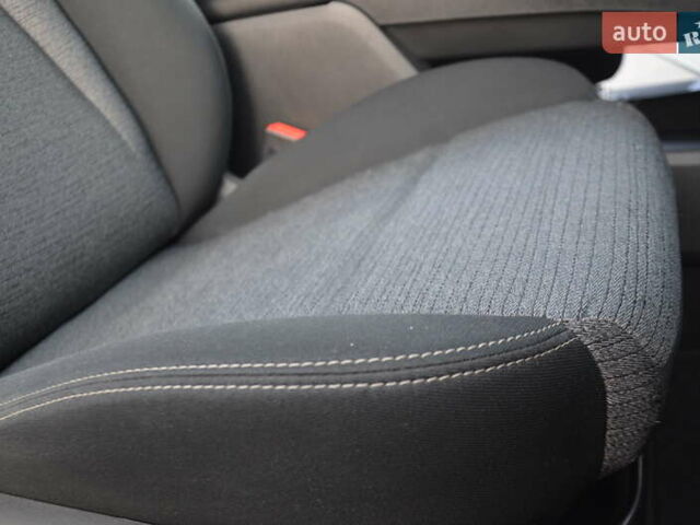 Білий Ніссан Rogue, об'ємом двигуна 2.5 л та пробігом 187 тис. км за 18150 $, фото 60 на Automoto.ua