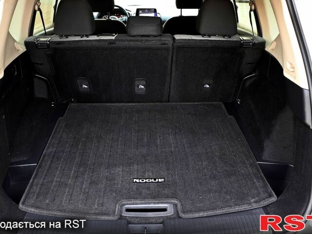 Белый Ниссан Rogue, объемом двигателя 2.5 л и пробегом 83 тыс. км за 22555 $, фото 9 на Automoto.ua