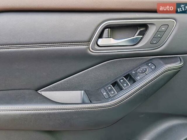 Белый Ниссан Rogue, объемом двигателя 2.49 л и пробегом 85 тыс. км за 24999 $, фото 13 на Automoto.ua