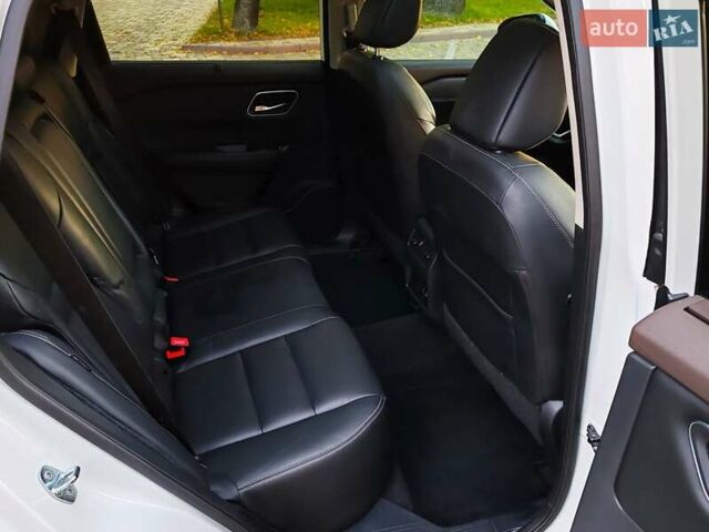 Белый Ниссан Rogue, объемом двигателя 2.49 л и пробегом 85 тыс. км за 24999 $, фото 17 на Automoto.ua