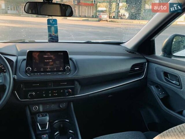 Белый Ниссан Rogue, объемом двигателя 2.49 л и пробегом 38 тыс. км за 20999 $, фото 21 на Automoto.ua