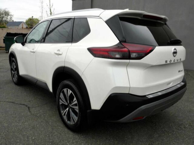 Белый Ниссан Rogue, объемом двигателя 2.5 л и пробегом 13 тыс. км за 9800 $, фото 4 на Automoto.ua