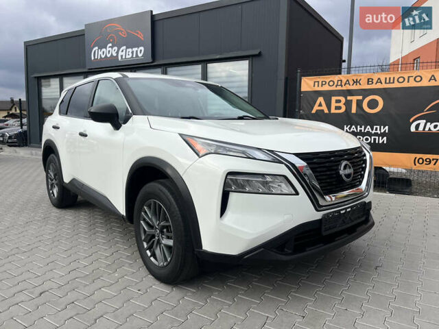 Белый Ниссан Rogue, объемом двигателя 2.5 л и пробегом 85 тыс. км за 20500 $, фото 3 на Automoto.ua