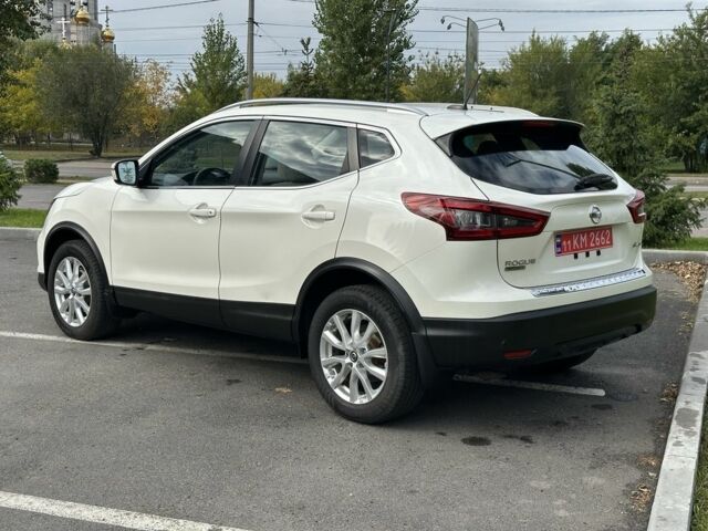 Белый Ниссан Rogue, объемом двигателя 2 л и пробегом 84 тыс. км за 16500 $, фото 5 на Automoto.ua