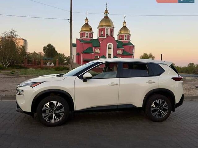 Белый Ниссан Rogue, объемом двигателя 2.5 л и пробегом 70 тыс. км за 22999 $, фото 9 на Automoto.ua