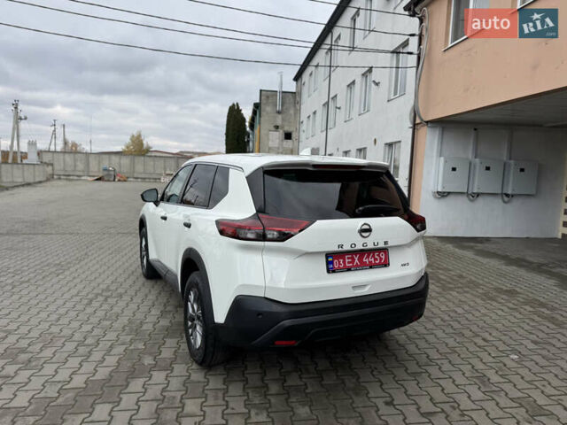 Білий Ніссан Rogue, об'ємом двигуна 2.5 л та пробігом 147 тис. км за 18900 $, фото 12 на Automoto.ua
