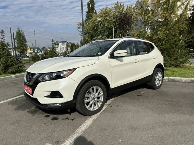 Белый Ниссан Rogue, объемом двигателя 2 л и пробегом 84 тыс. км за 16500 $, фото 3 на Automoto.ua