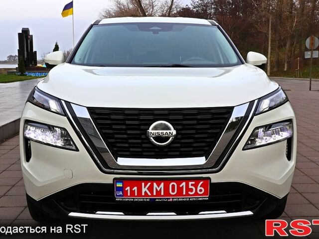Белый Ниссан Rogue, объемом двигателя 2.5 л и пробегом 83 тыс. км за 22555 $, фото 1 на Automoto.ua
