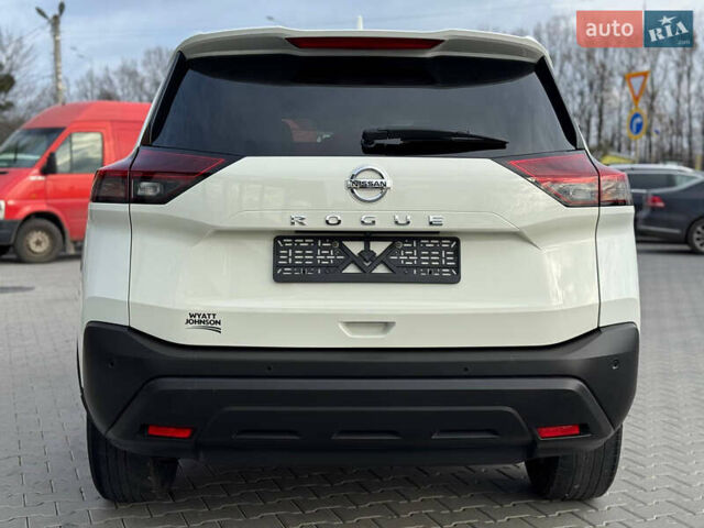 Белый Ниссан Rogue, объемом двигателя 2.5 л и пробегом 85 тыс. км за 20500 $, фото 10 на Automoto.ua