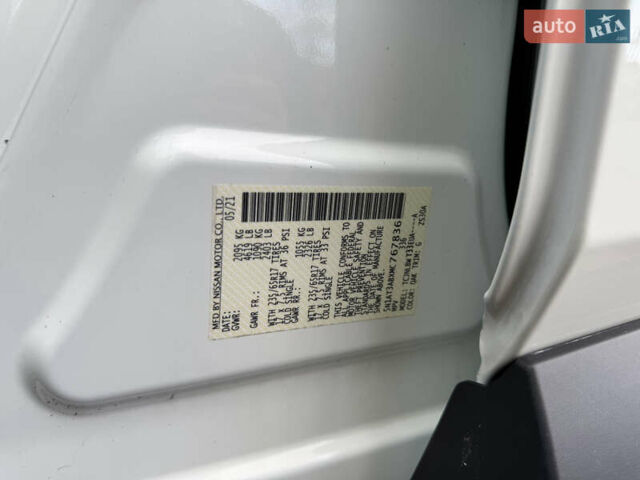 Білий Ніссан Rogue, об'ємом двигуна 2.5 л та пробігом 147 тис. км за 18900 $, фото 42 на Automoto.ua