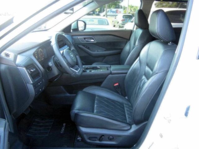 Білий Ніссан Rogue, об'ємом двигуна 2.5 л та пробігом 10 тис. км за 6400 $, фото 7 на Automoto.ua