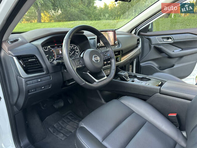 Білий Ніссан Rogue, об'ємом двигуна 2.5 л та пробігом 39 тис. км за 23900 $, фото 20 на Automoto.ua