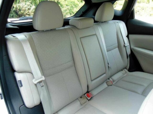 Белый Ниссан Rogue, объемом двигателя 2 л и пробегом 18 тыс. км за 4800 $, фото 18 на Automoto.ua