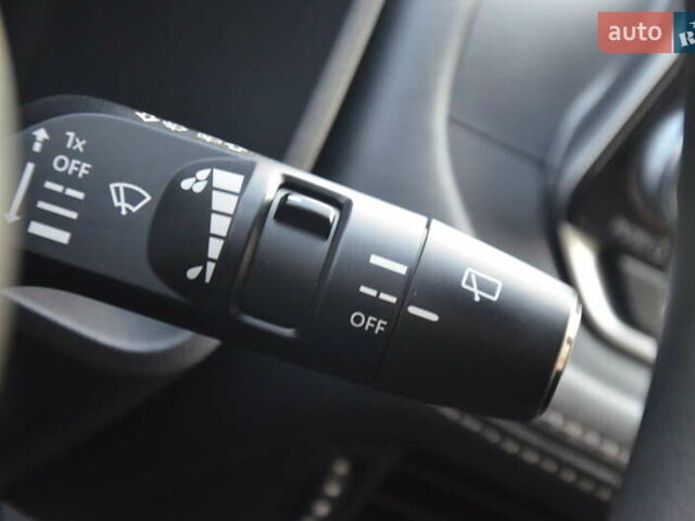 Білий Ніссан Rogue, об'ємом двигуна 2.5 л та пробігом 187 тис. км за 18150 $, фото 67 на Automoto.ua