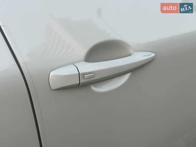 Білий Ніссан Rogue, об'ємом двигуна 2.5 л та пробігом 39 тис. км за 23900 $, фото 45 на Automoto.ua