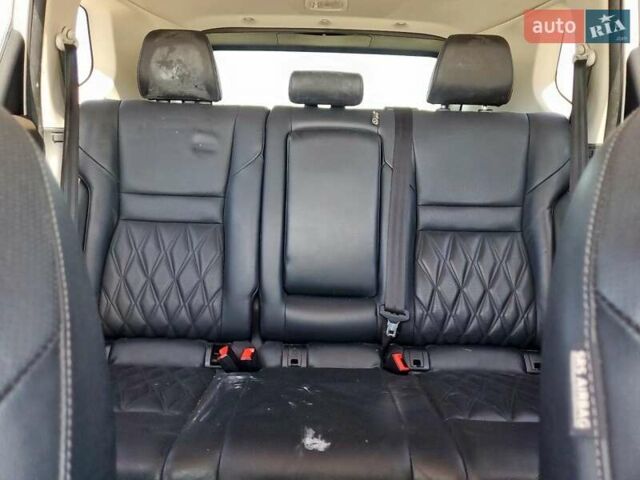 Белый Ниссан Rogue, объемом двигателя 2.49 л и пробегом 171 тыс. км за 6600 $, фото 9 на Automoto.ua