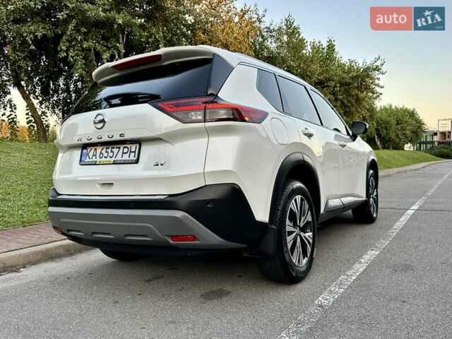 Білий Ніссан Rogue, об'ємом двигуна 2.5 л та пробігом 39 тис. км за 23900 $, фото 7 на Automoto.ua