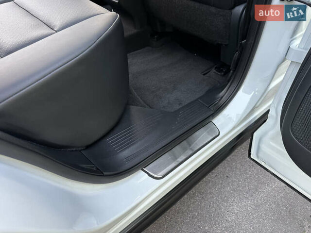 Білий Ніссан Rogue, об'ємом двигуна 2.5 л та пробігом 39 тис. км за 23900 $, фото 33 на Automoto.ua