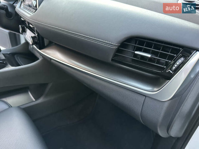 Білий Ніссан Rogue, об'ємом двигуна 2.5 л та пробігом 39 тис. км за 23900 $, фото 38 на Automoto.ua