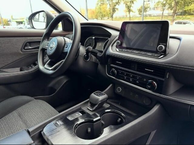 Белый Ниссан Rogue, объемом двигателя 2.5 л и пробегом 155 тыс. км за 19200 $, фото 7 на Automoto.ua