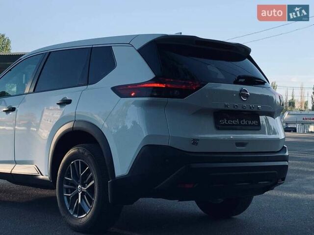 Белый Ниссан Rogue, объемом двигателя 2.49 л и пробегом 38 тыс. км за 20999 $, фото 8 на Automoto.ua