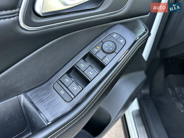 Білий Ніссан Rogue, об'ємом двигуна 2.5 л та пробігом 39 тис. км за 23900 $, фото 19 на Automoto.ua