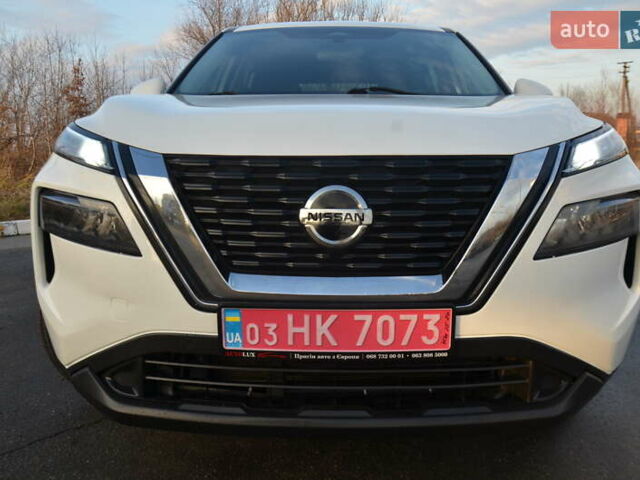 Білий Ніссан Rogue, об'ємом двигуна 2.5 л та пробігом 187 тис. км за 18150 $, фото 8 на Automoto.ua