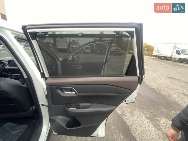 Білий Ніссан Rogue, об'ємом двигуна 2.49 л та пробігом 138 тис. км за 24990 $, фото 15 на Automoto.ua