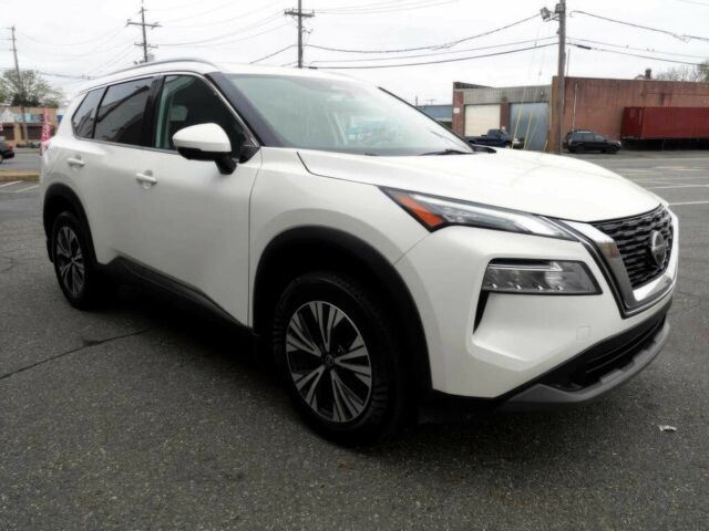 Белый Ниссан Rogue, объемом двигателя 2.5 л и пробегом 14 тыс. км за 12000 $, фото 2 на Automoto.ua