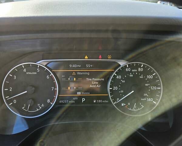 Белый Ниссан Rogue, объемом двигателя 2.49 л и пробегом 79 тыс. км за 21500 $, фото 3 на Automoto.ua