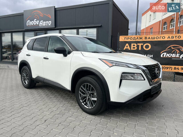 Белый Ниссан Rogue, объемом двигателя 2.5 л и пробегом 85 тыс. км за 20500 $, фото 1 на Automoto.ua