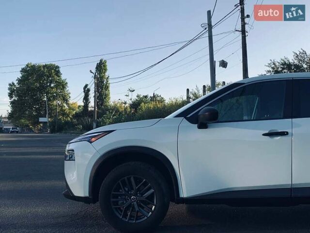 Белый Ниссан Rogue, объемом двигателя 2.49 л и пробегом 38 тыс. км за 20999 $, фото 5 на Automoto.ua