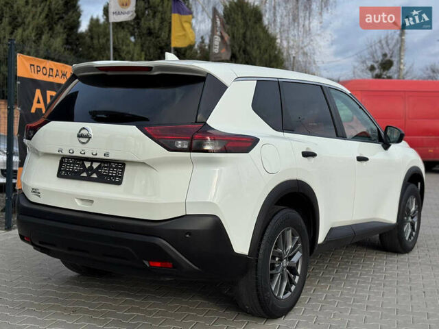 Белый Ниссан Rogue, объемом двигателя 2.5 л и пробегом 85 тыс. км за 20500 $, фото 8 на Automoto.ua