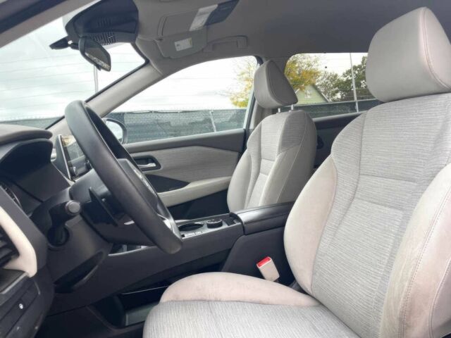 Белый Ниссан Rogue, объемом двигателя 2.5 л и пробегом 16 тыс. км за 14000 $, фото 8 на Automoto.ua