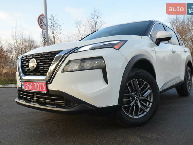 Білий Ніссан Rogue, об'ємом двигуна 2.5 л та пробігом 187 тис. км за 18150 $, фото 4 на Automoto.ua