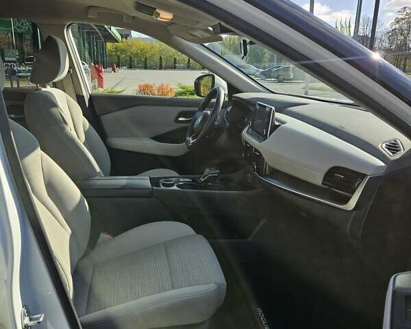 Белый Ниссан Rogue, объемом двигателя 2.49 л и пробегом 79 тыс. км за 21500 $, фото 12 на Automoto.ua