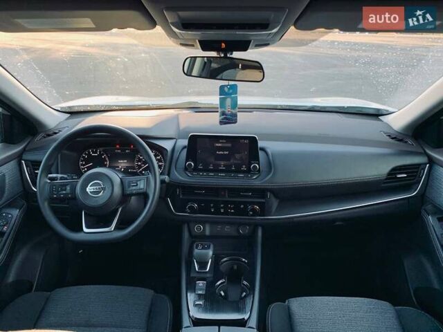 Белый Ниссан Rogue, объемом двигателя 2.49 л и пробегом 38 тыс. км за 20999 $, фото 20 на Automoto.ua