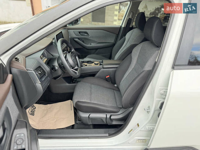 Білий Ніссан Rogue, об'ємом двигуна 2.5 л та пробігом 147 тис. км за 18900 $, фото 21 на Automoto.ua