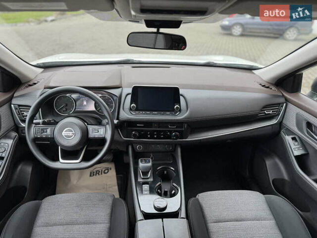 Білий Ніссан Rogue, об'ємом двигуна 2.5 л та пробігом 147 тис. км за 18900 $, фото 27 на Automoto.ua