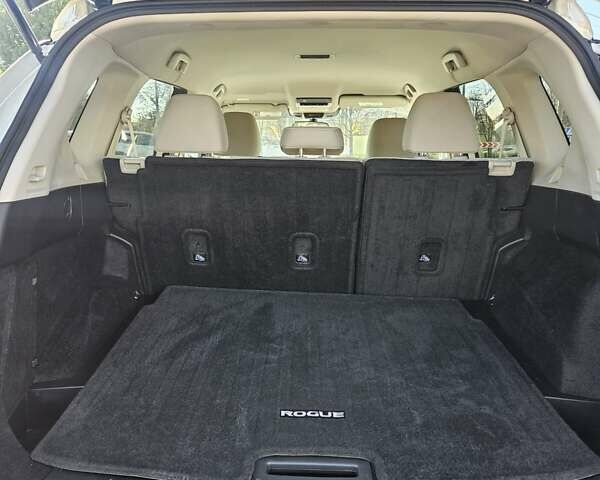 Белый Ниссан Rogue, объемом двигателя 2.49 л и пробегом 79 тыс. км за 21500 $, фото 25 на Automoto.ua