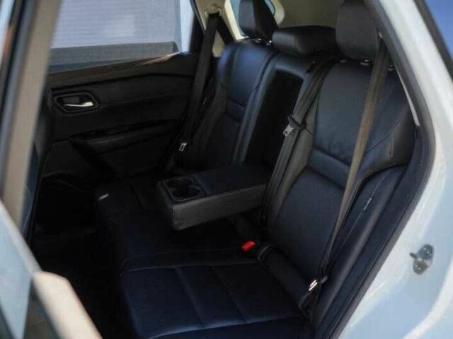 Белый Ниссан Rogue, объемом двигателя 1.5 л и пробегом 35 тыс. км за 12500 $, фото 12 на Automoto.ua