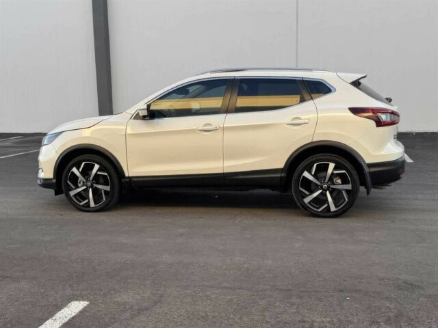 Белый Ниссан Rogue, объемом двигателя 2 л и пробегом 38 тыс. км за 12100 $, фото 2 на Automoto.ua