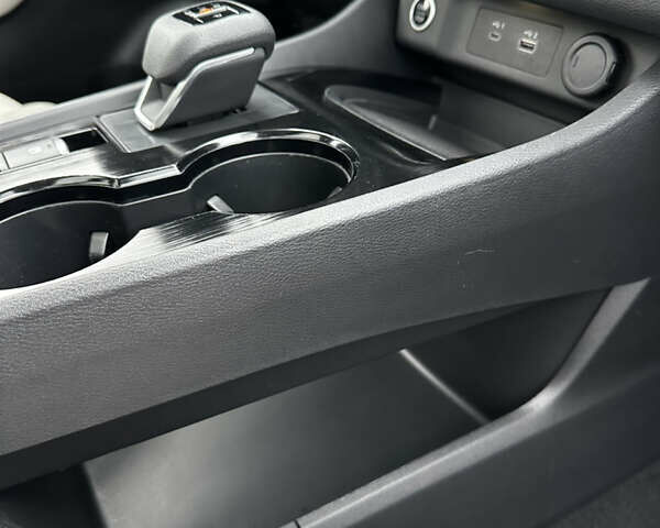 Белый Ниссан Rogue, объемом двигателя 1.5 л и пробегом 56 тыс. км за 23500 $, фото 26 на Automoto.ua