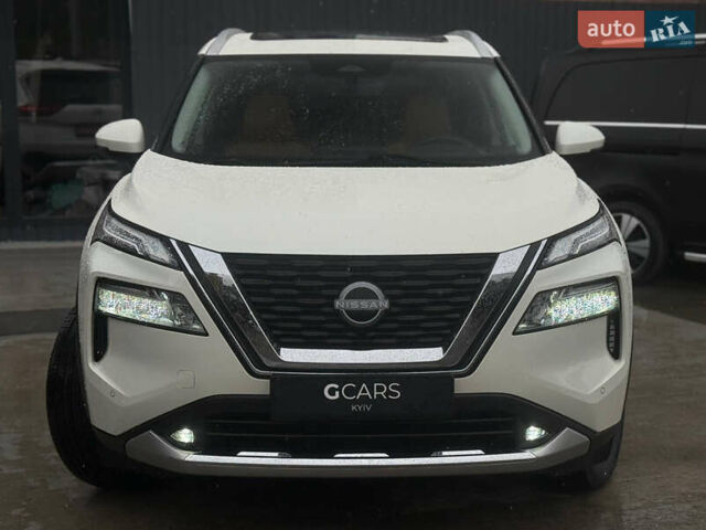 Білий Ніссан Rogue, об'ємом двигуна 1.5 л та пробігом 93 тис. км за 28500 $, фото 1 на Automoto.ua