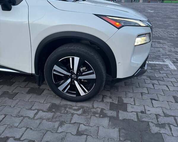 Белый Ниссан Rogue, объемом двигателя 0 л и пробегом 35 тыс. км за 24800 $, фото 23 на Automoto.ua