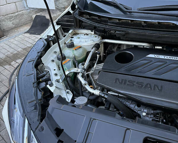 Белый Ниссан Rogue, объемом двигателя 1.5 л и пробегом 36 тыс. км за 20500 $, фото 29 на Automoto.ua