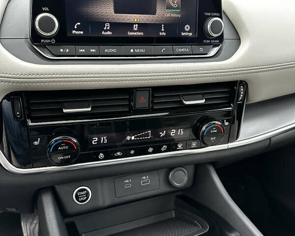 Белый Ниссан Rogue, объемом двигателя 1.5 л и пробегом 56 тыс. км за 23500 $, фото 20 на Automoto.ua