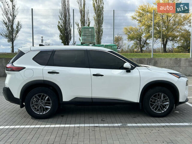 Білий Ніссан Rogue, об'ємом двигуна 2.49 л та пробігом 65 тис. км за 23500 $, фото 7 на Automoto.ua